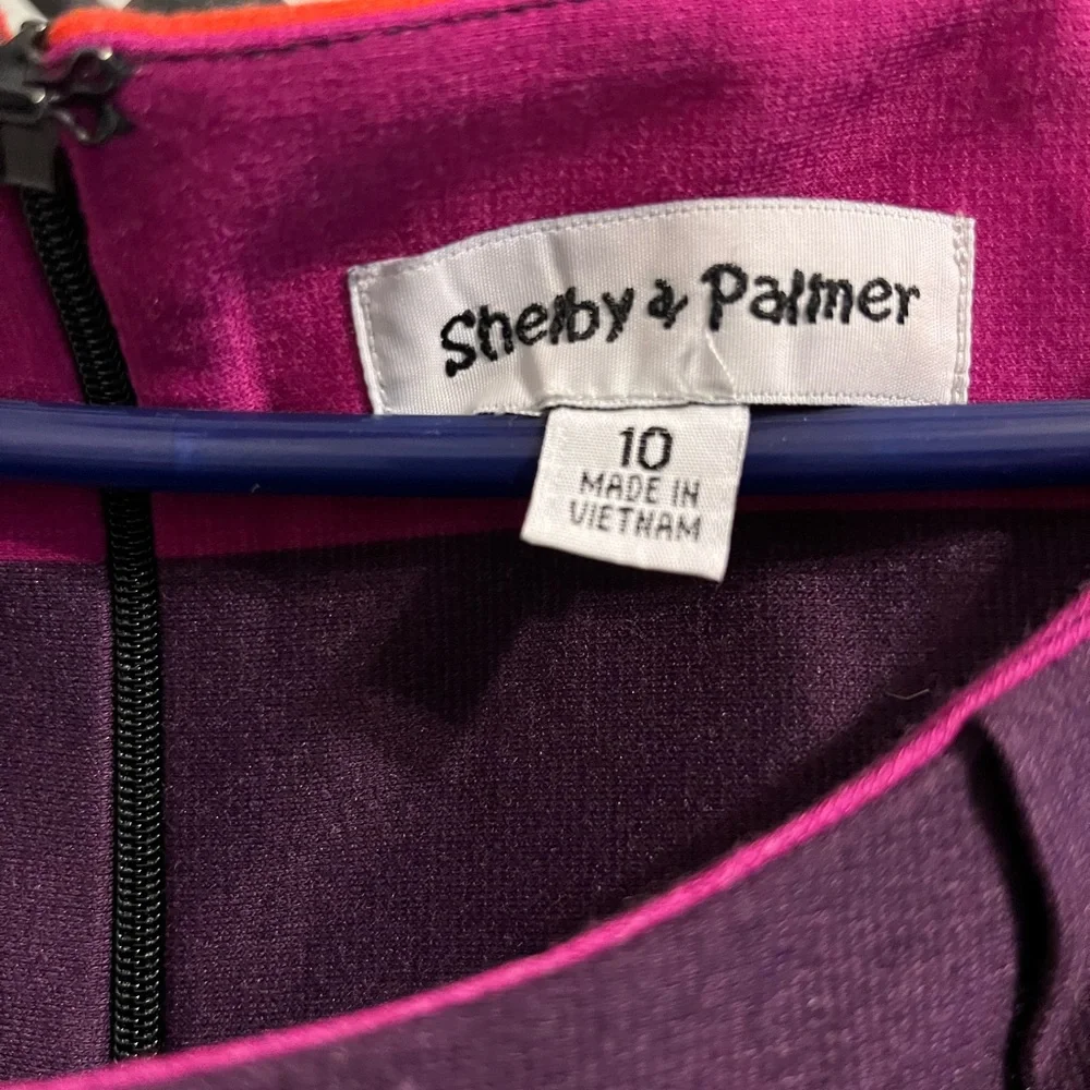 Color Block - Picture 2 of 3